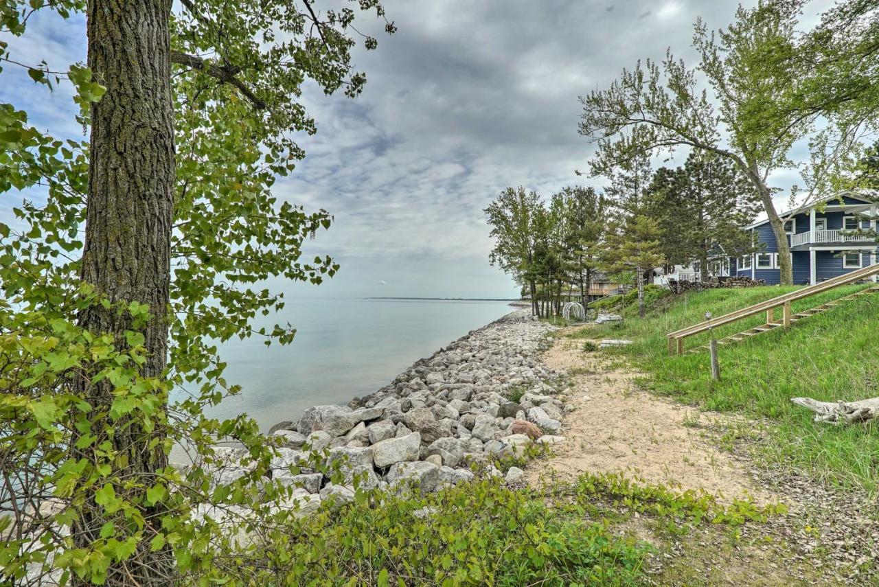 Lakefront Cottage Near Wineries And State Parks! Миърс Екстериор снимка